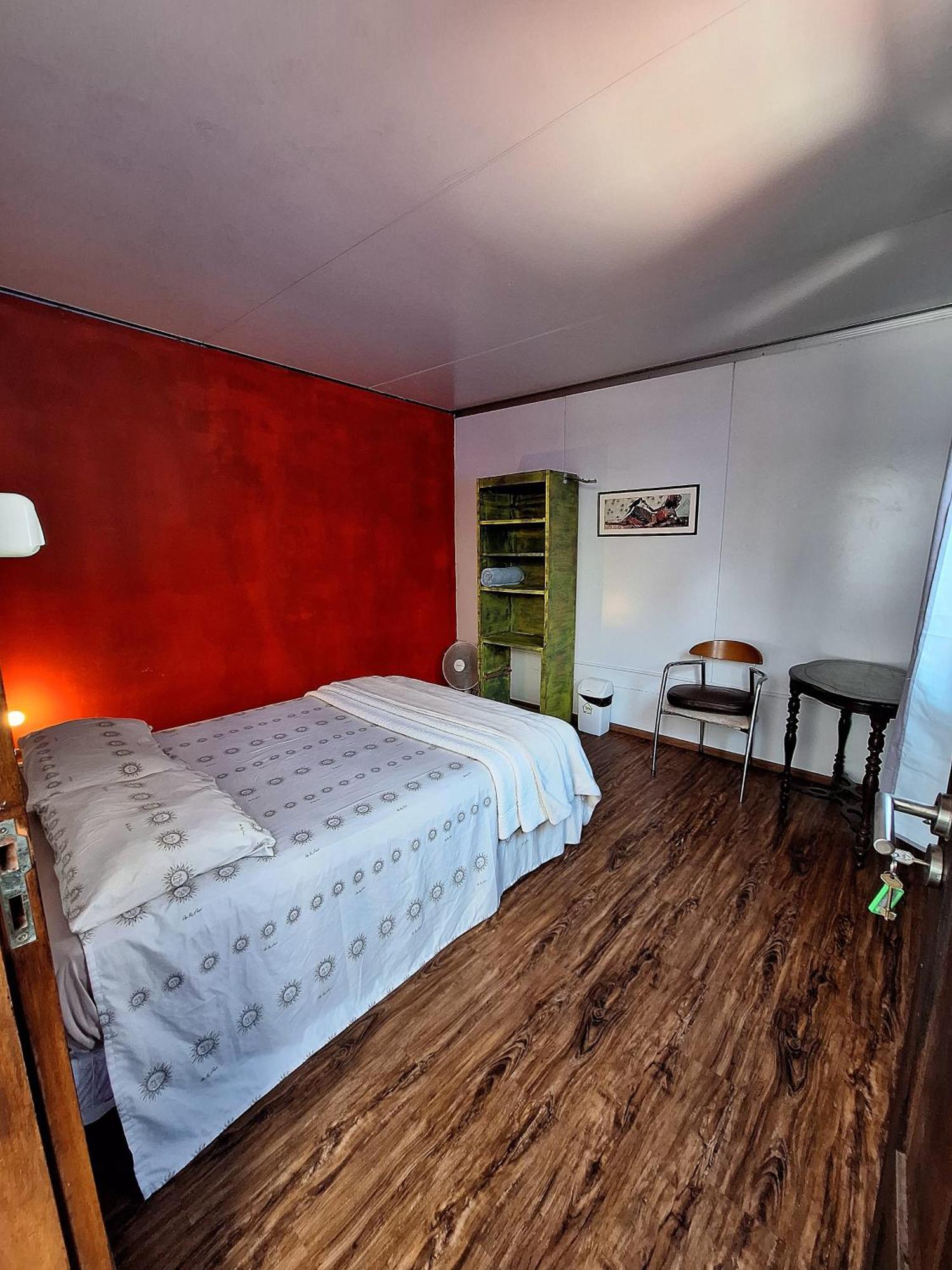Patio Urbano Suites & Beds Монтевидео Экстерьер фото